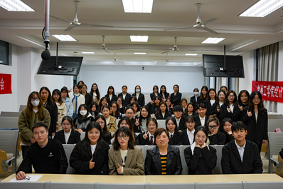 10 上届学生干部合照 10 上届学生干部合照